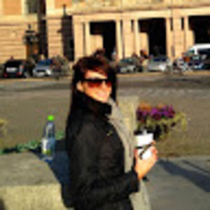 Meet your Posher, Elizabeth